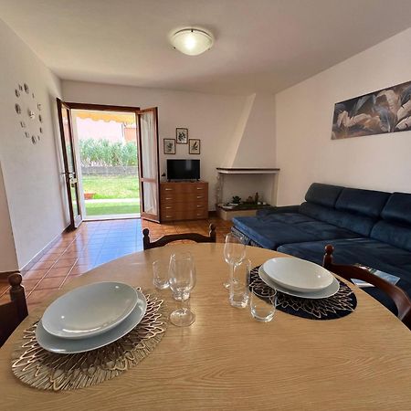 Private Apartment With Garden Cannigione Kültér fotó