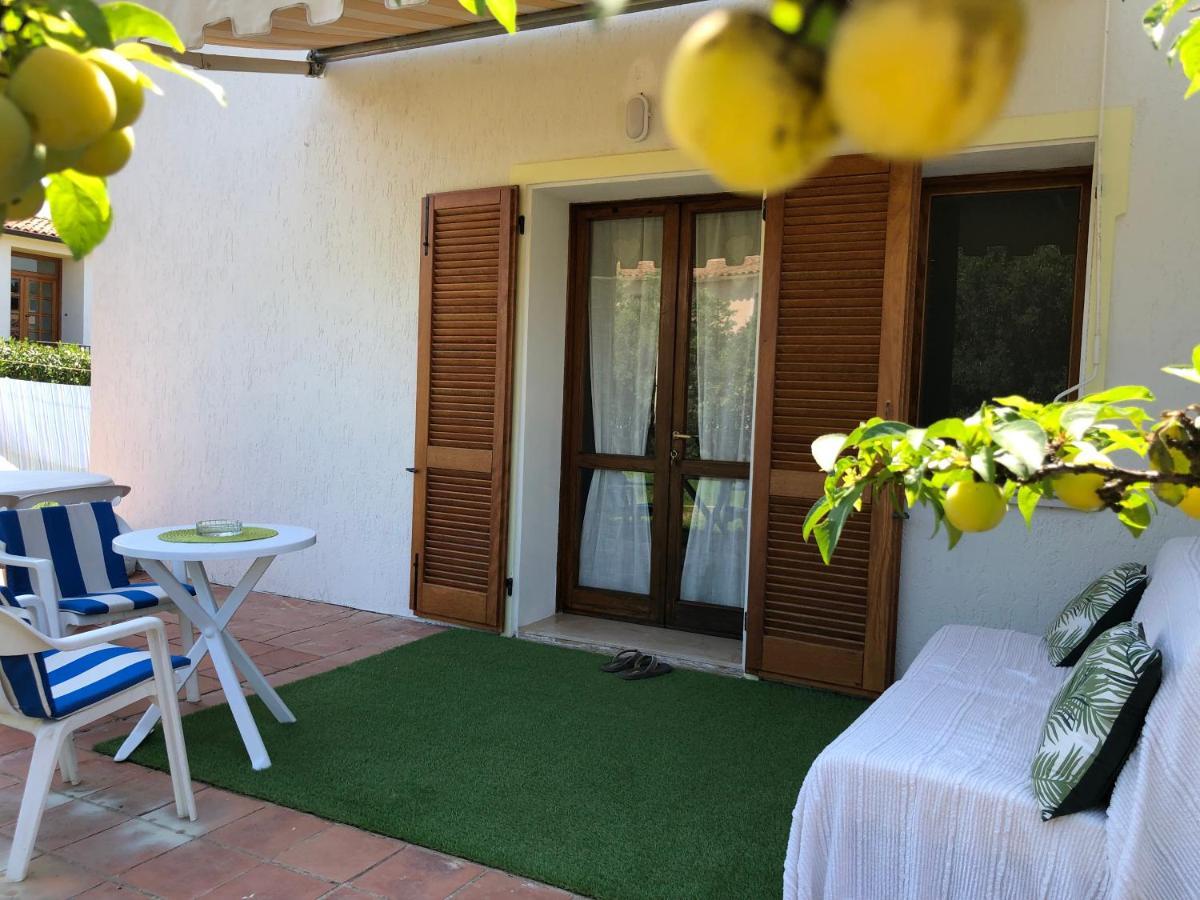 Private Apartment With Garden Cannigione Kültér fotó