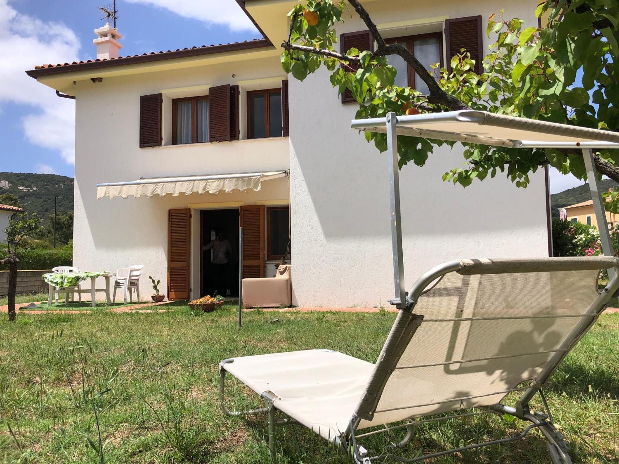 Private Apartment With Garden Cannigione Kültér fotó